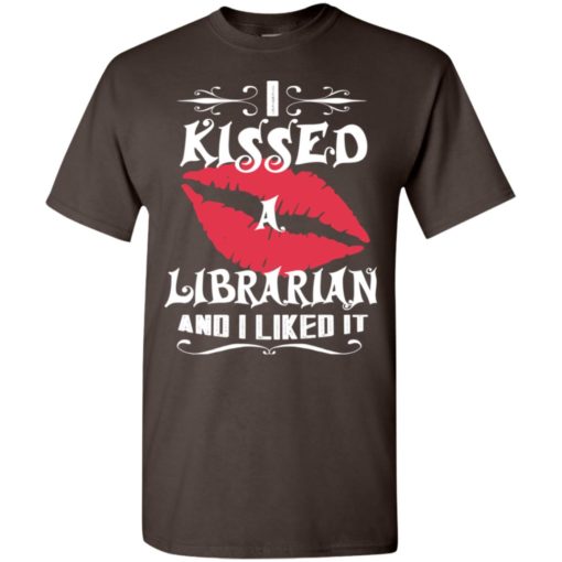 I kissed librarian and i like it – lovely couple gift ideas valentine’s day anniversary ideas t-shirt