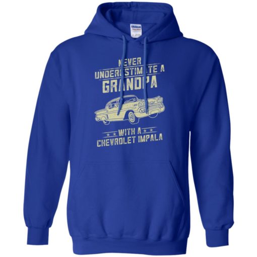 Chevrolet impala lover gift – never underestimate a grandpa old man with vintage awesome cars hoodie