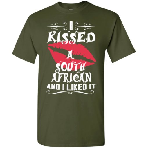I kissed south african and i like it – lovely couple gift ideas valentine’s day anniversary ideas t-shirt