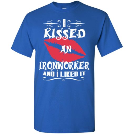 I kissed ironworker and i like it – lovely couple gift ideas valentine’s day anniversary ideas t-shirt