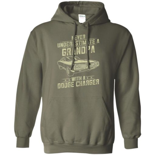 Dodge charger lover gift – never underestimate a grandpa old man with vintage awesome cars hoodie