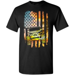 Jeep driving beach view american flag version funny jeep gift t-shirt